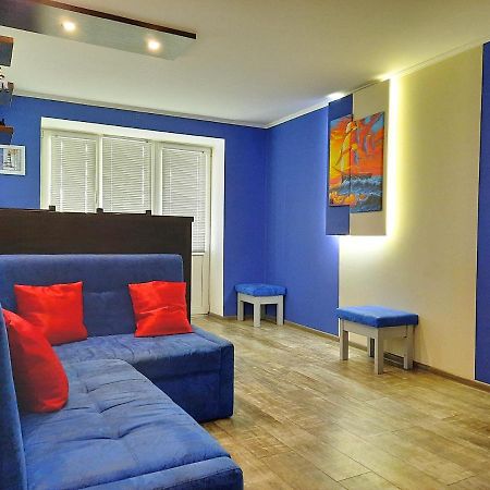 Sea Style - Сеть апартаментов Alex Apartments Бесконтактное заселение 24-7 Полтава Экстерьер фото